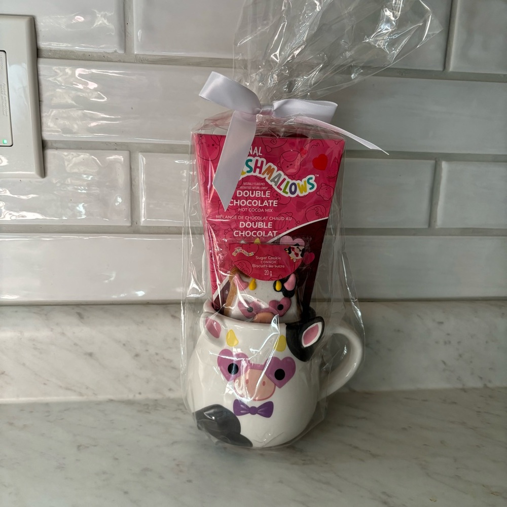 Connor the Cow Valentine’s Day Mug Set